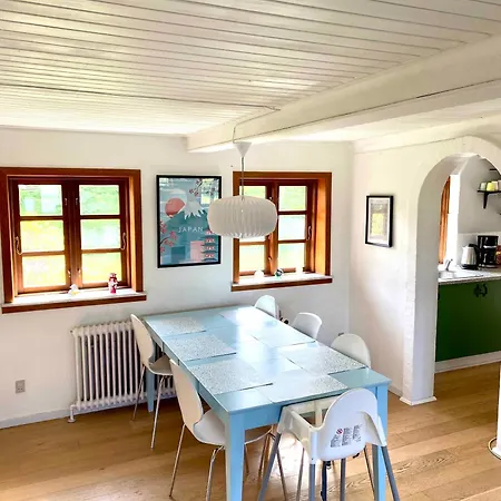 Vakantiehuis Charming In The Hc Andersen Style