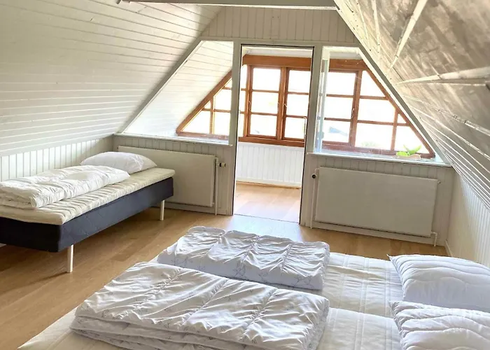 Charming In The Hc Andersen Style Feriehus Frorup